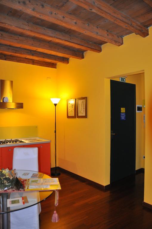 Piazza Nova Guest House Ferrara Phòng bức ảnh