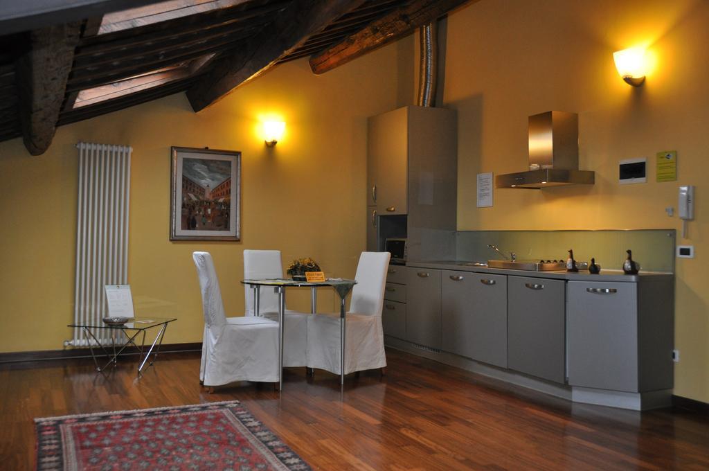 Piazza Nova Guest House Ferrara Ngoại thất bức ảnh