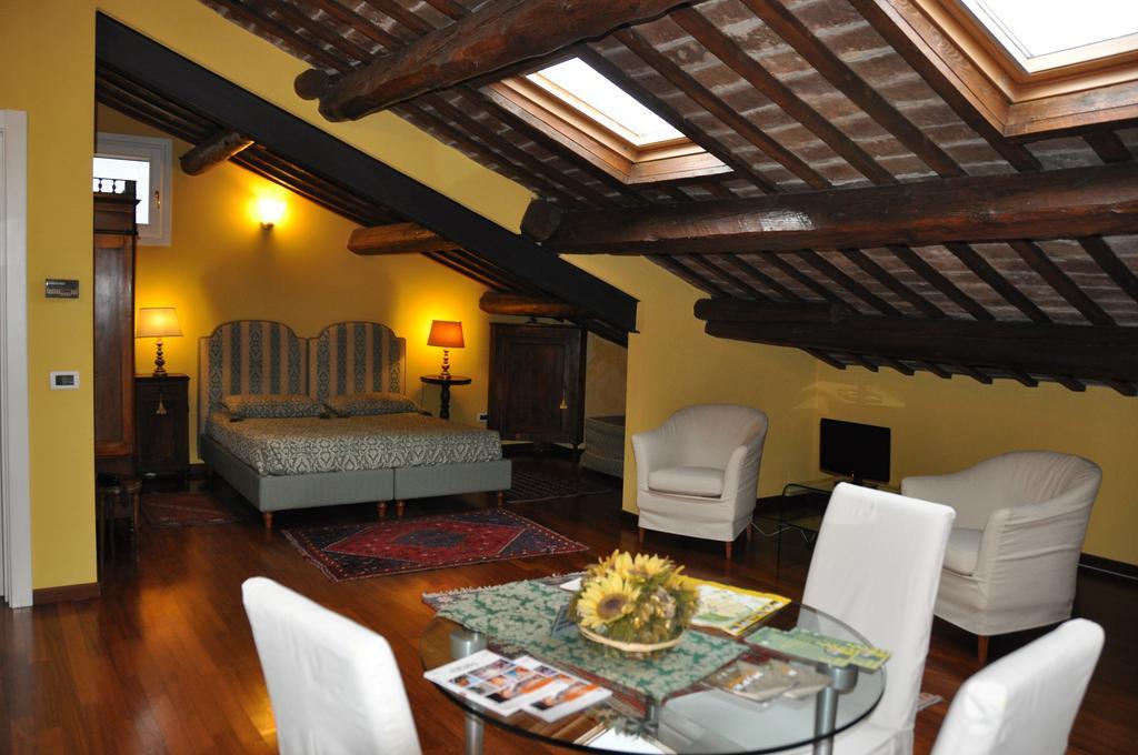 Piazza Nova Guest House Ferrara Phòng bức ảnh