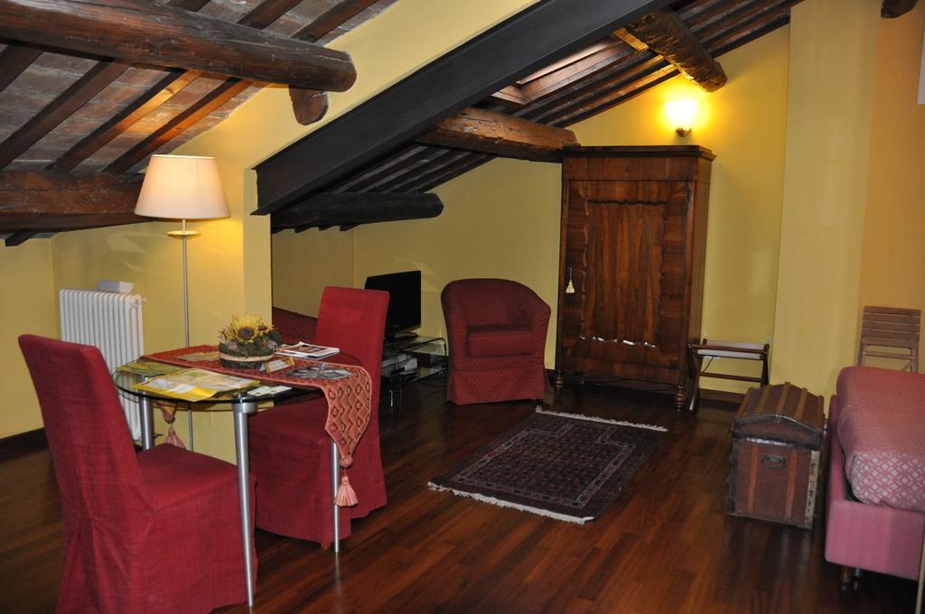 Piazza Nova Guest House Ferrara Phòng bức ảnh