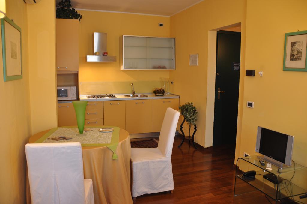 Piazza Nova Guest House Ferrara Phòng bức ảnh