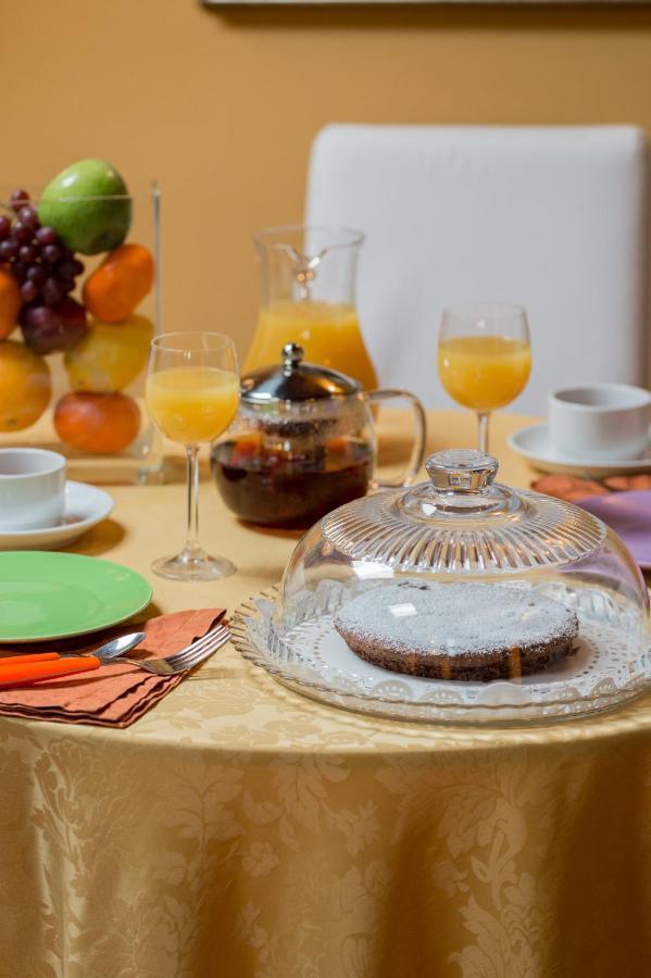 Piazza Nova Guest House Ferrara Ngoại thất bức ảnh